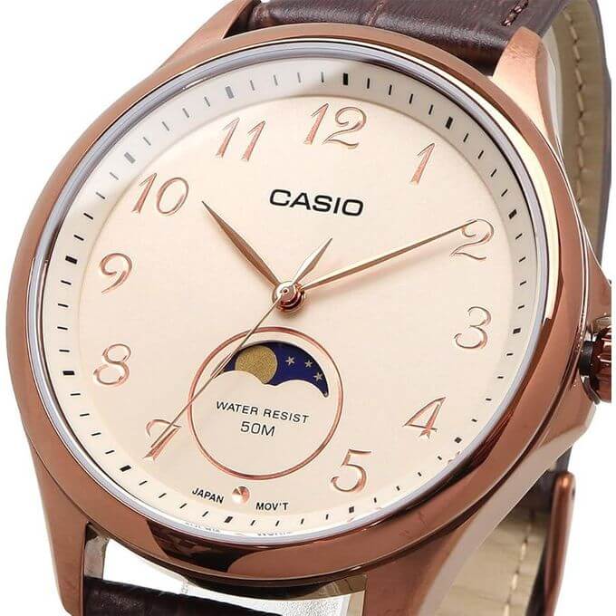 Casio - Très belle montre boitier bronzée avec affichage des phases de lune - Bracelet en cuir marron - MTP-M110RL-5AV – Image 2